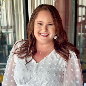 Meet your Posher, Christie